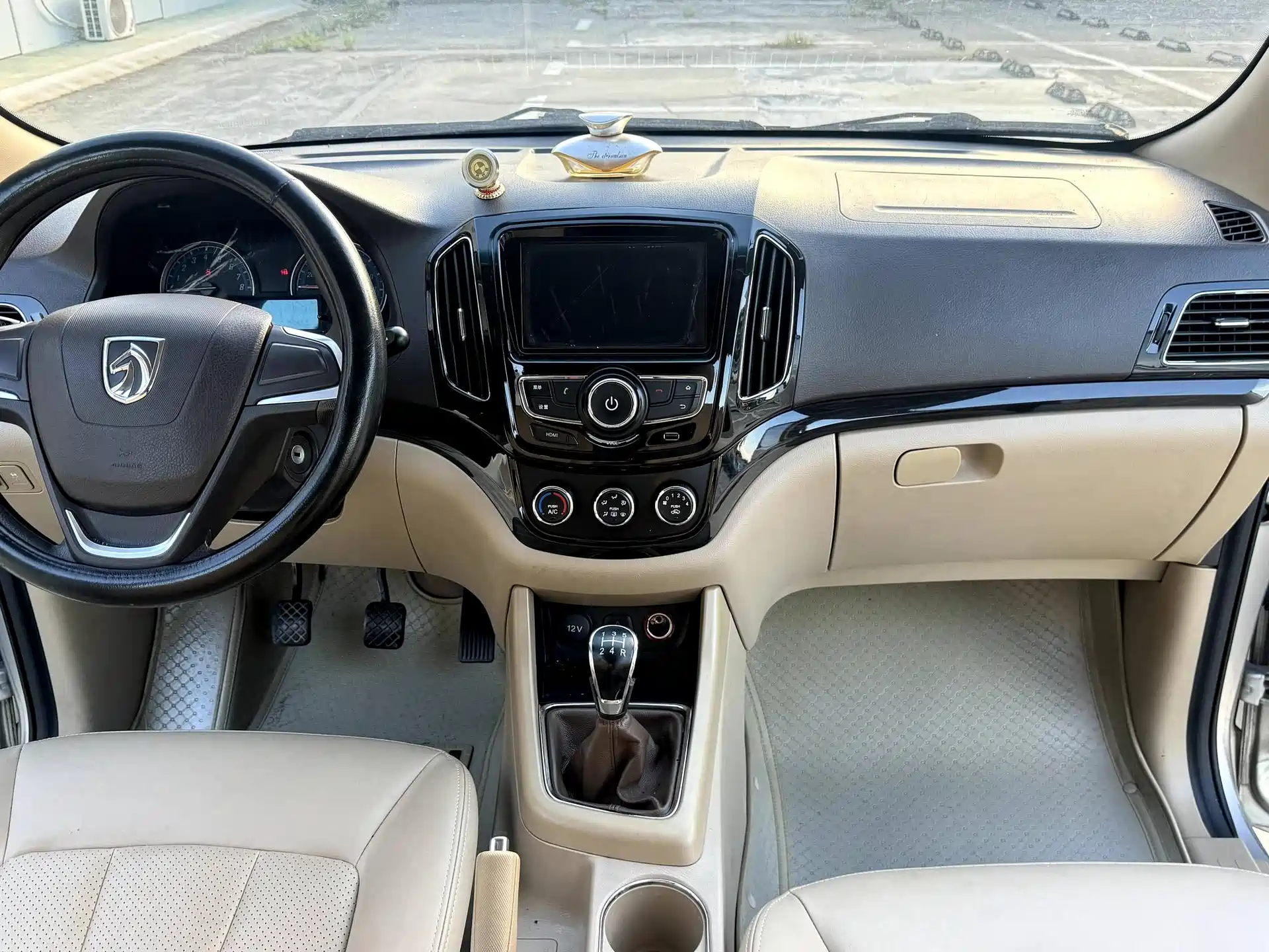 Фото 9 - Baojun 730