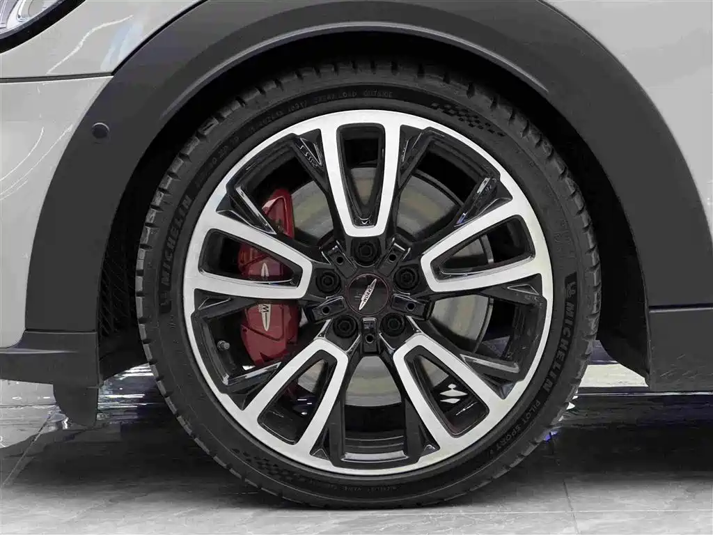 Фото 4 - MINI JCW