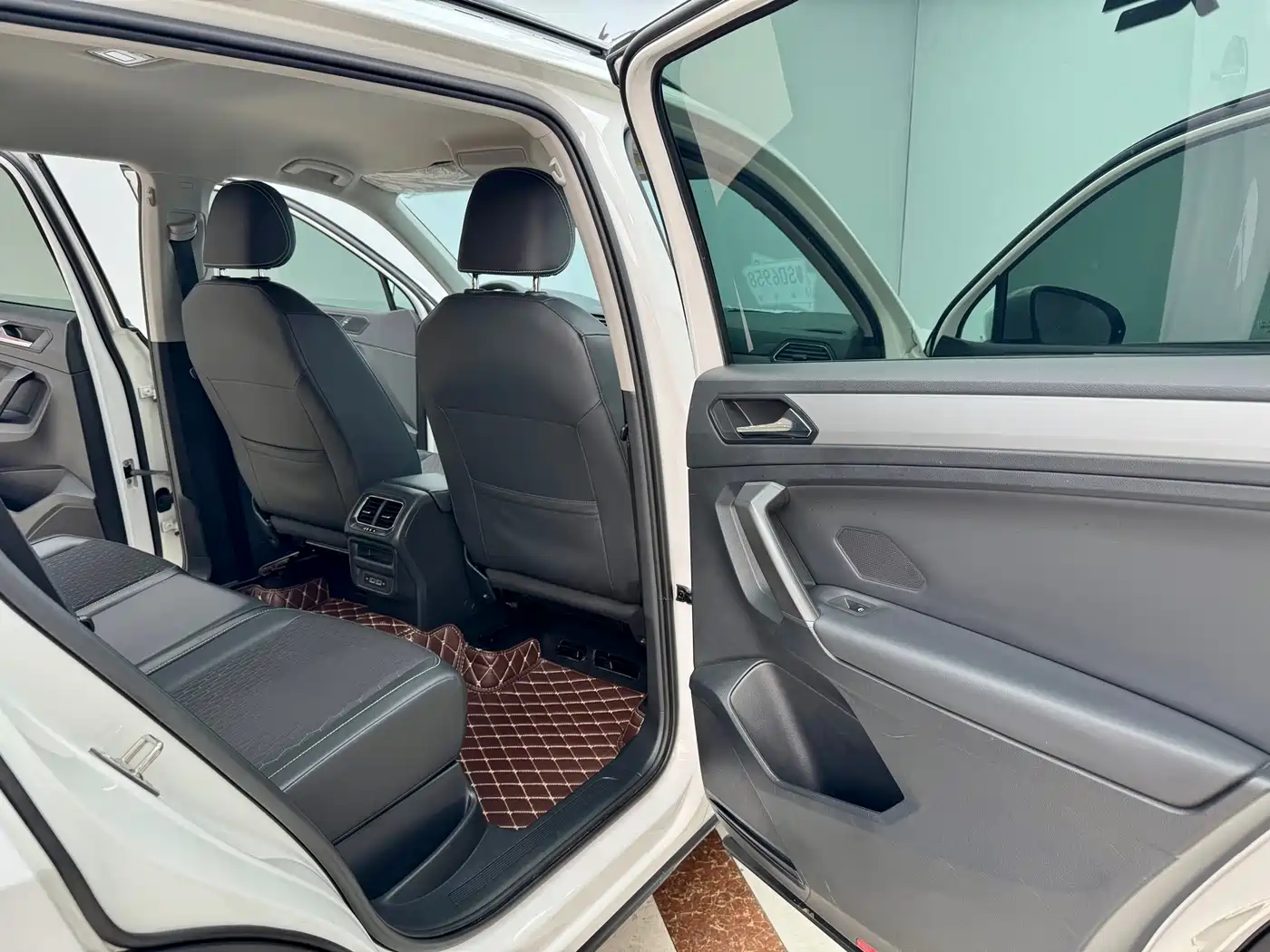 Volkswagen Tiguan L 2019 330TSI Automatic 2WD Trend Edition China VI фото 11