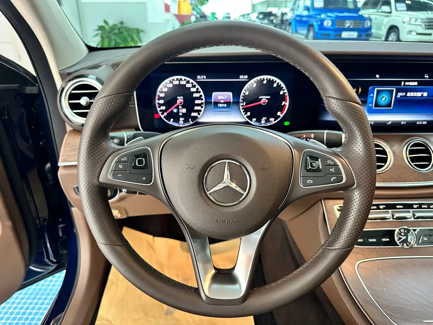 Mercedes-Benz E-Class 2018 E 300 L Luxury фото 14