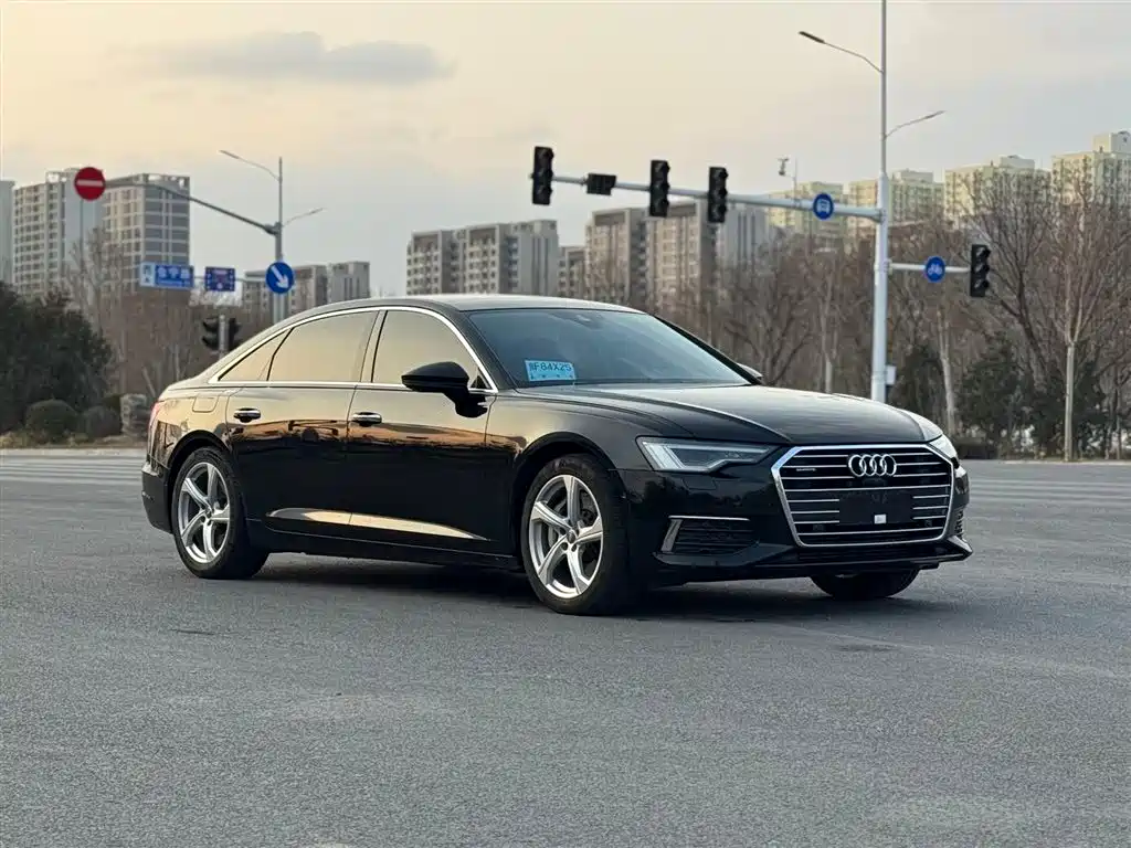 Audi A6L 2019 55 TFSI quattro Premium Elegance фото 3
