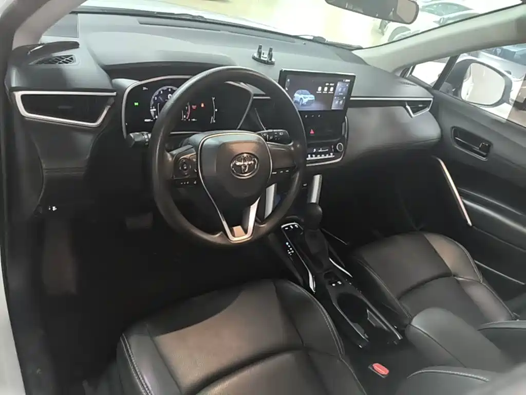 Toyota Frontlander 2025 2024 2.0L CVT Elite Plus Edition