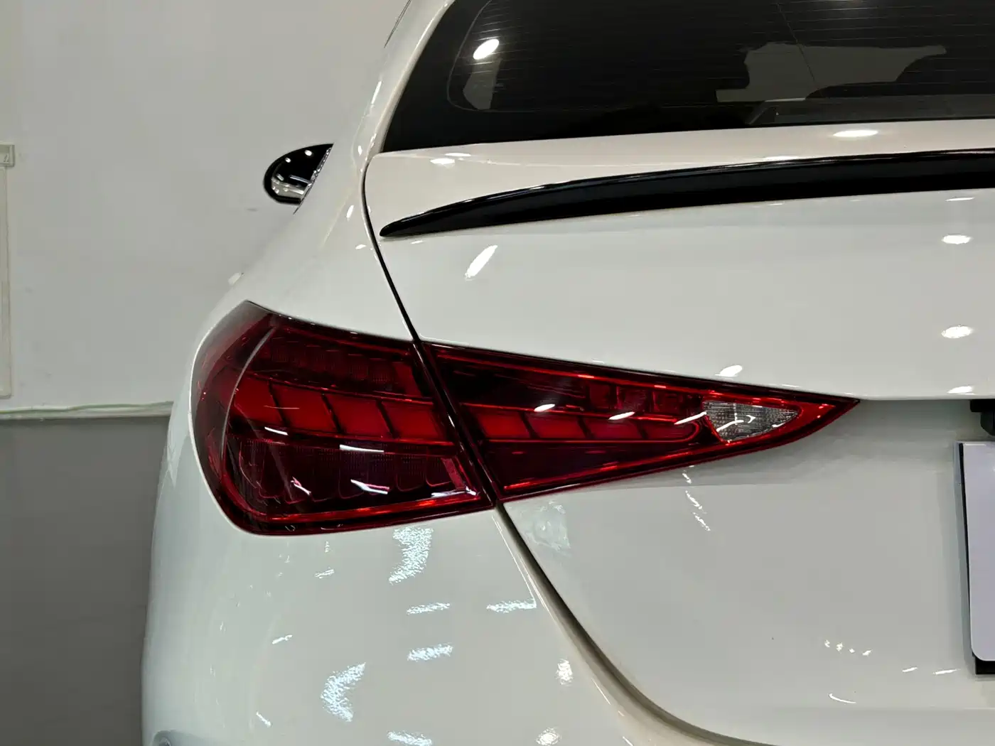 Mercedes-Benz C-Class 2023 C 260 L Sport фото 28