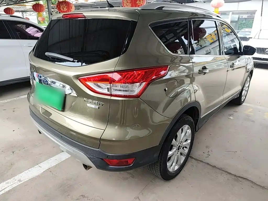 Фото 5 - Ford Kuga