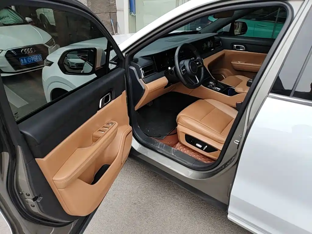 Li Auto Li ONE 2023 2021 Extended Range 6-Seater