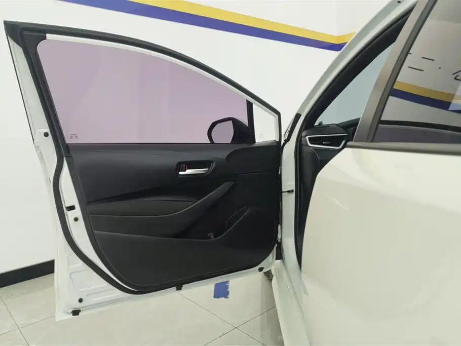 Toyota Levin 2019 185T CVT Luxury Edition China VI фото 7