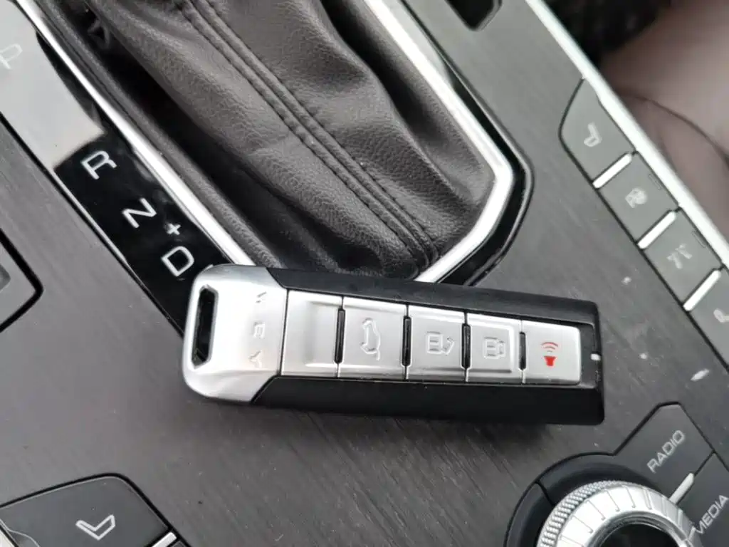 WEY VV5 2017 2017 2.0T Flagship Model