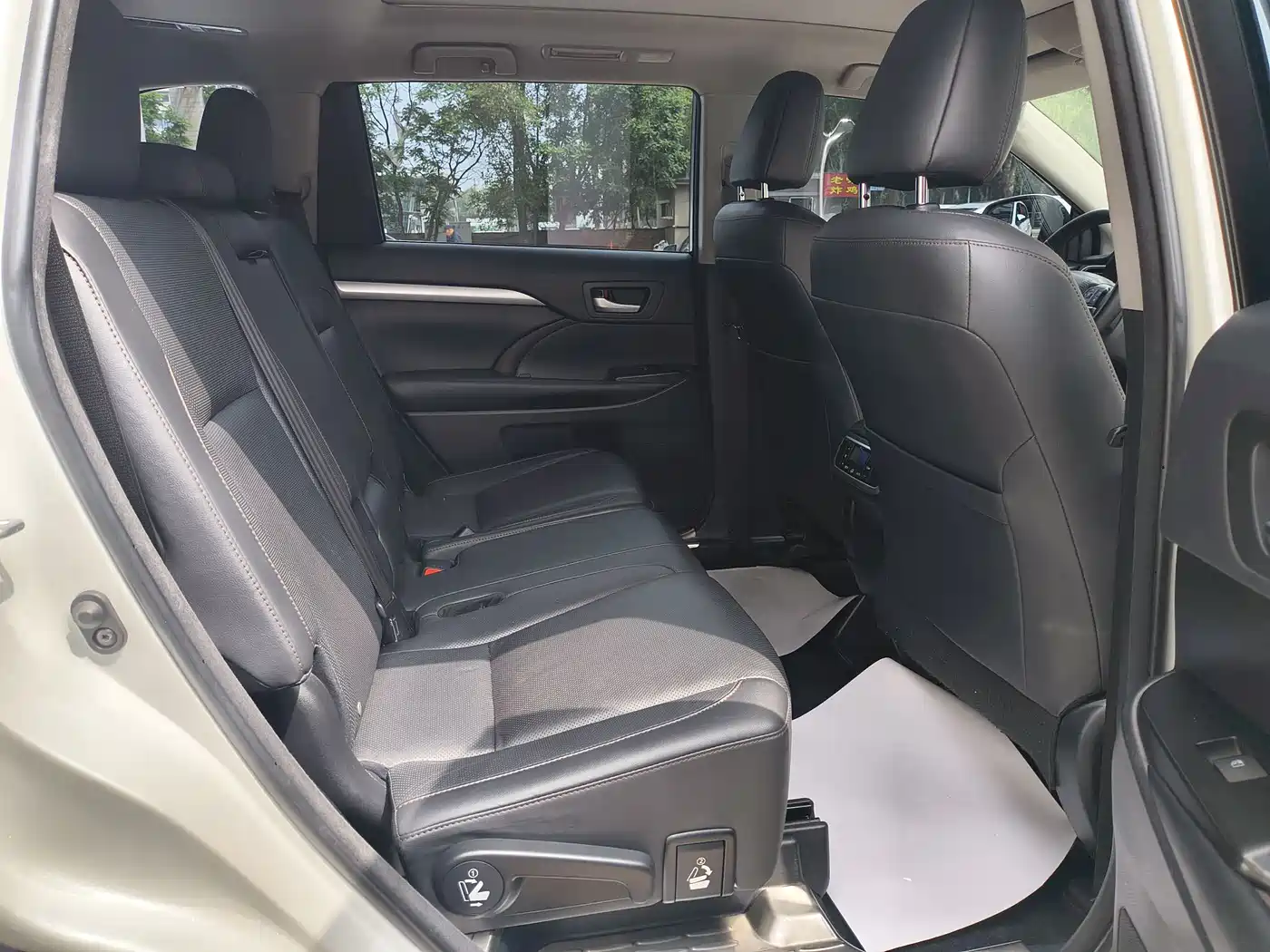 Toyota Highlander 2018 2.0T 4WD Luxury 7-seater (China V) фото 21