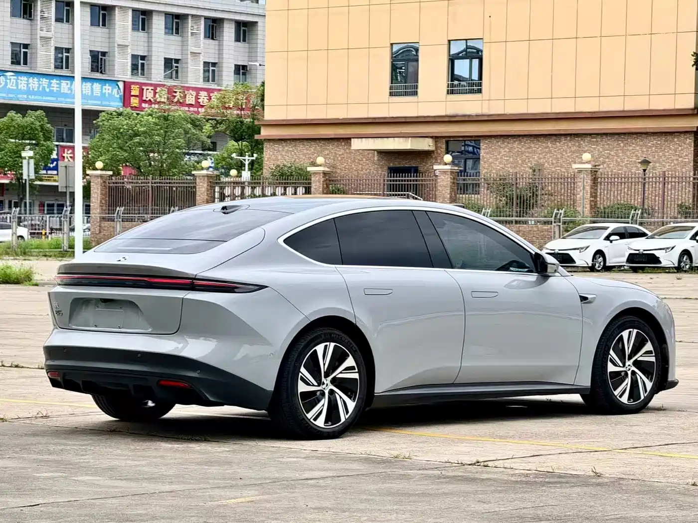 NIO ET5 2025 2024 75kWh