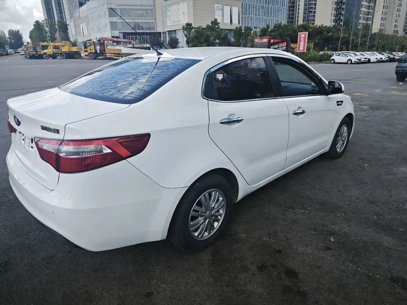 Фото 7 - Kia K2