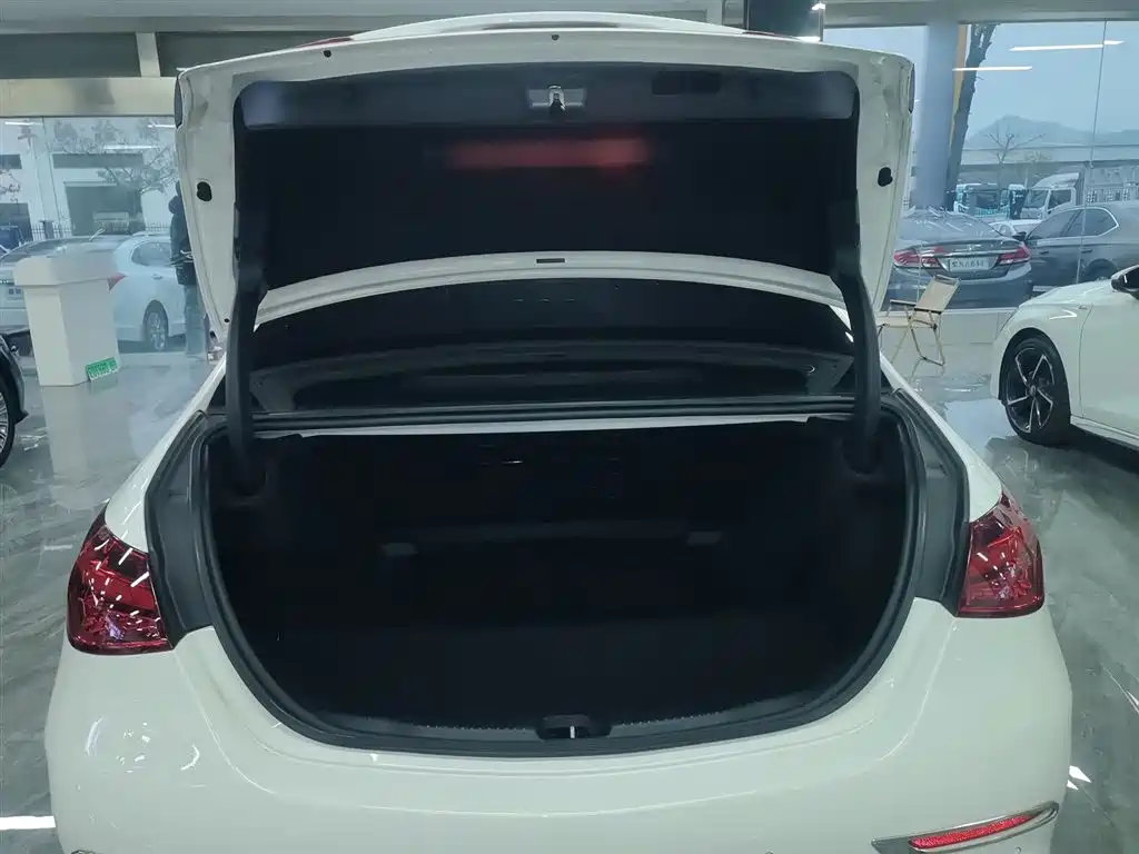 Mercedes-Benz C-Class 2022 C 200 L Sport Version фото 19