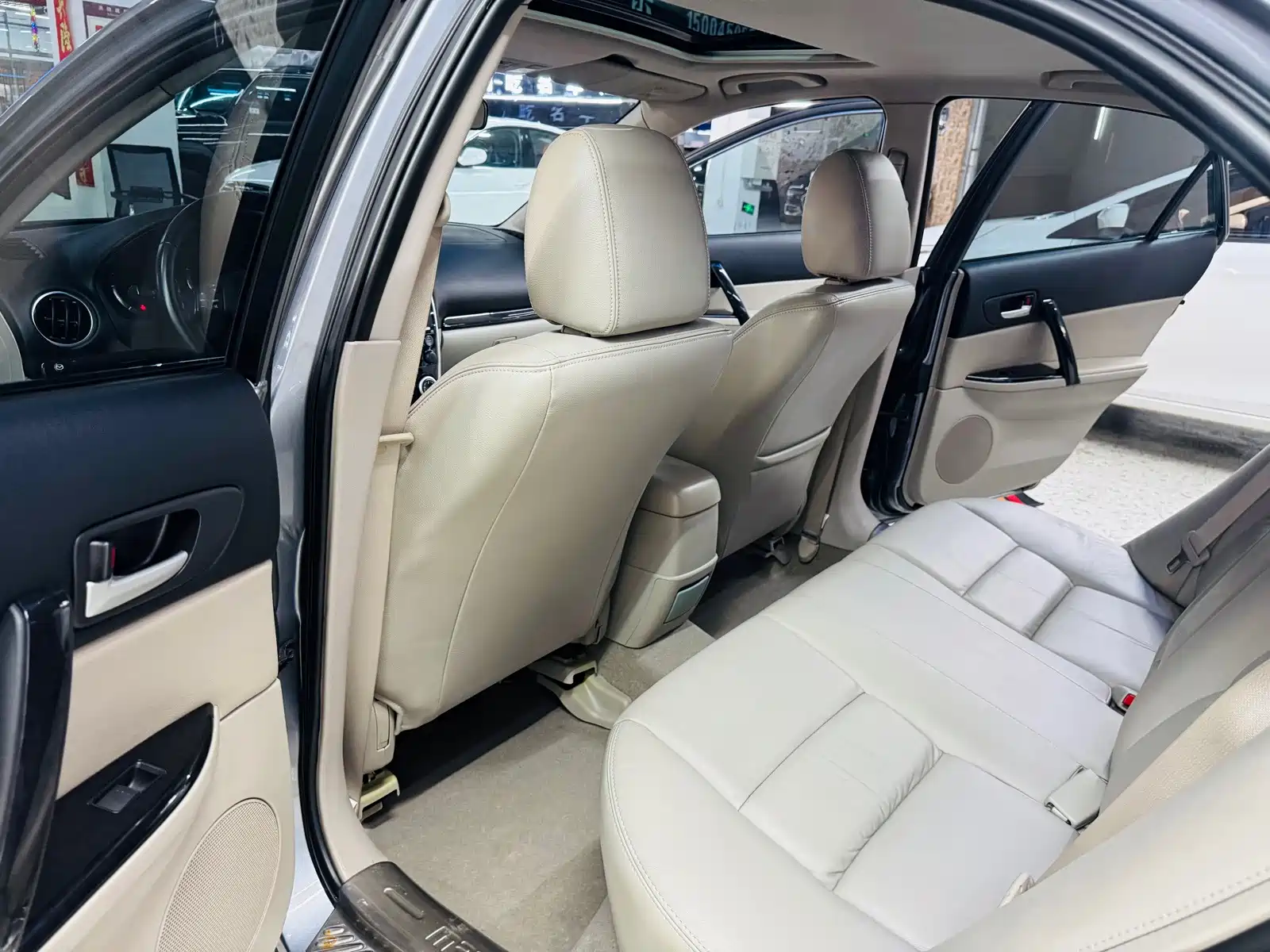 Фото 4 - Mazda 6