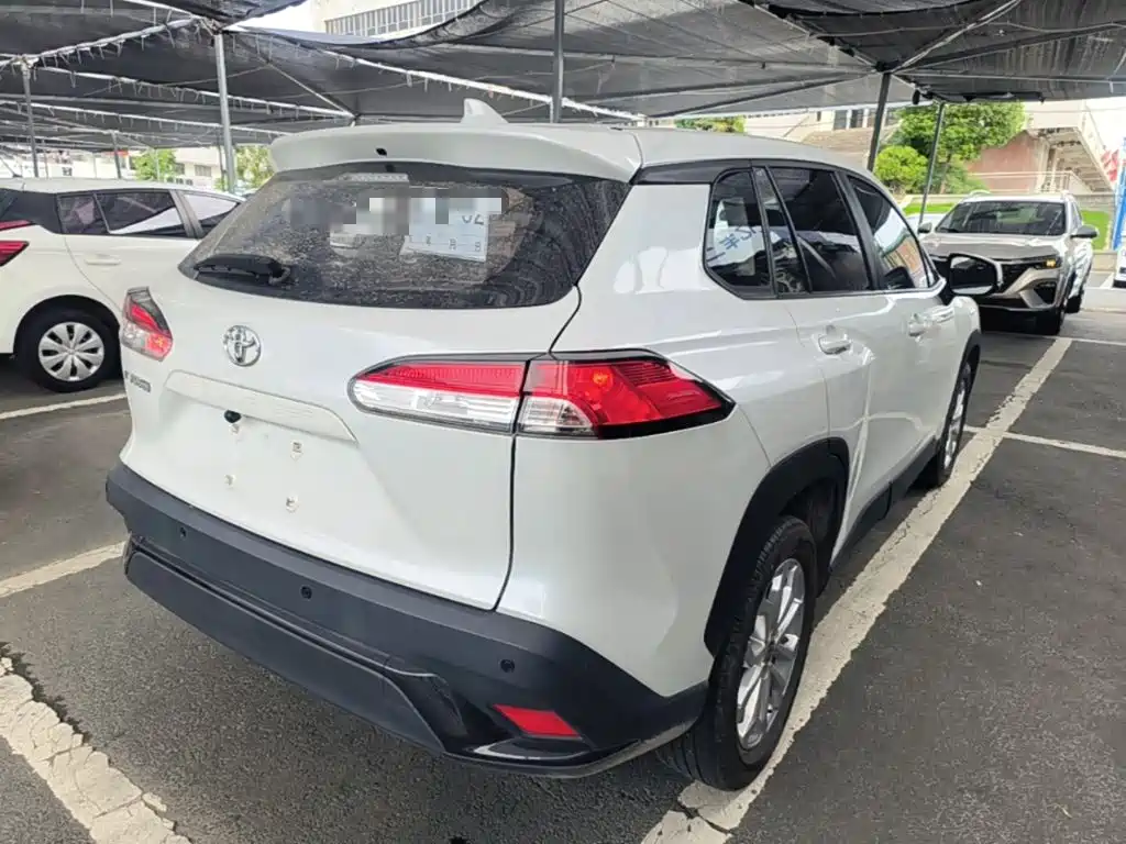 Photo 7 - Toyota Frontlander