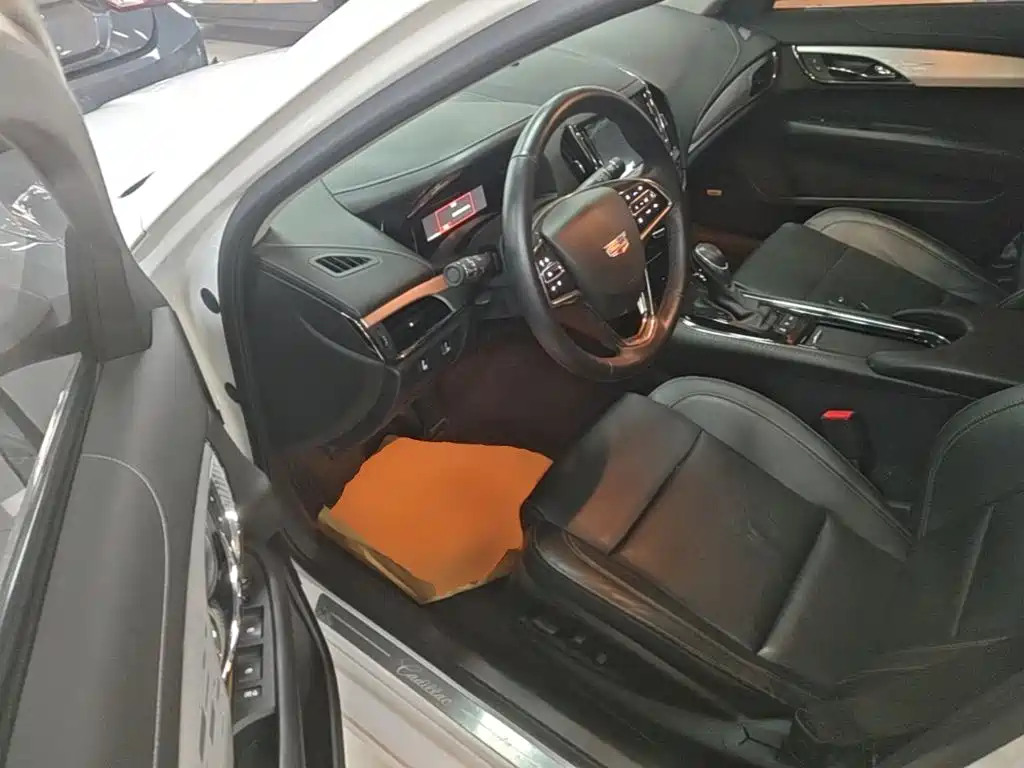 Cadillac ATS-L 2019 2017 28T Fashion