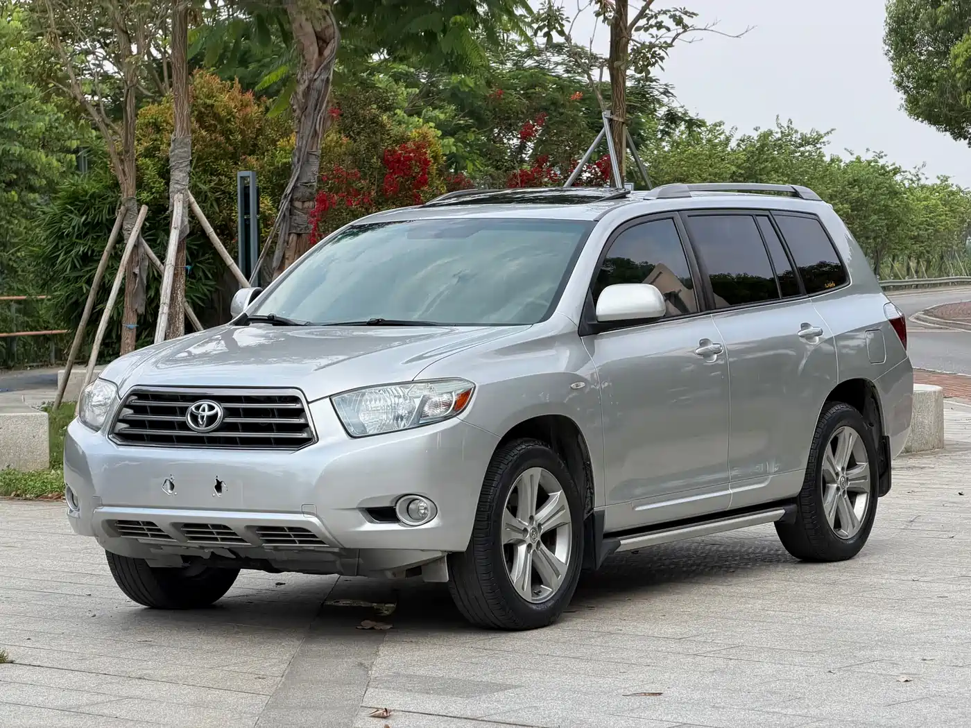 Toyota Highlander 2010 2009 3.5L 4WD 7-seater Luxury Edition