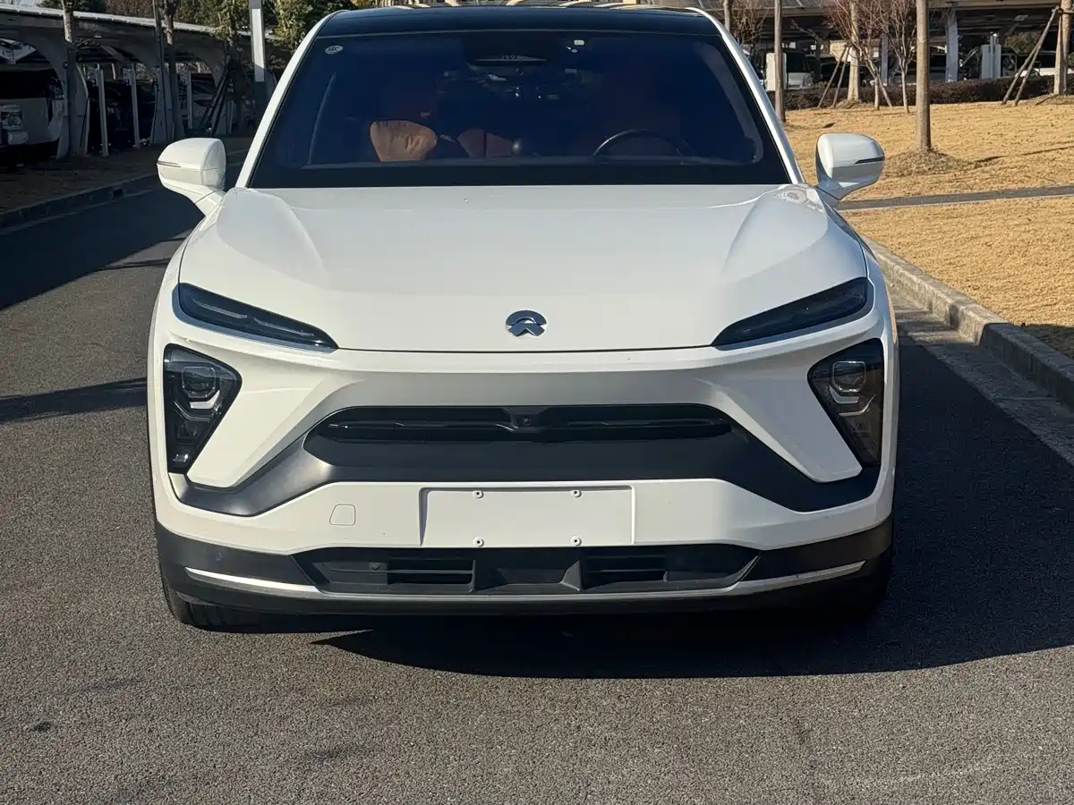 NIO NIO EC6