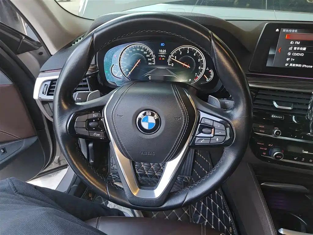 BMW 5 Series 2018 530Li Leading Luxury Package фото 3