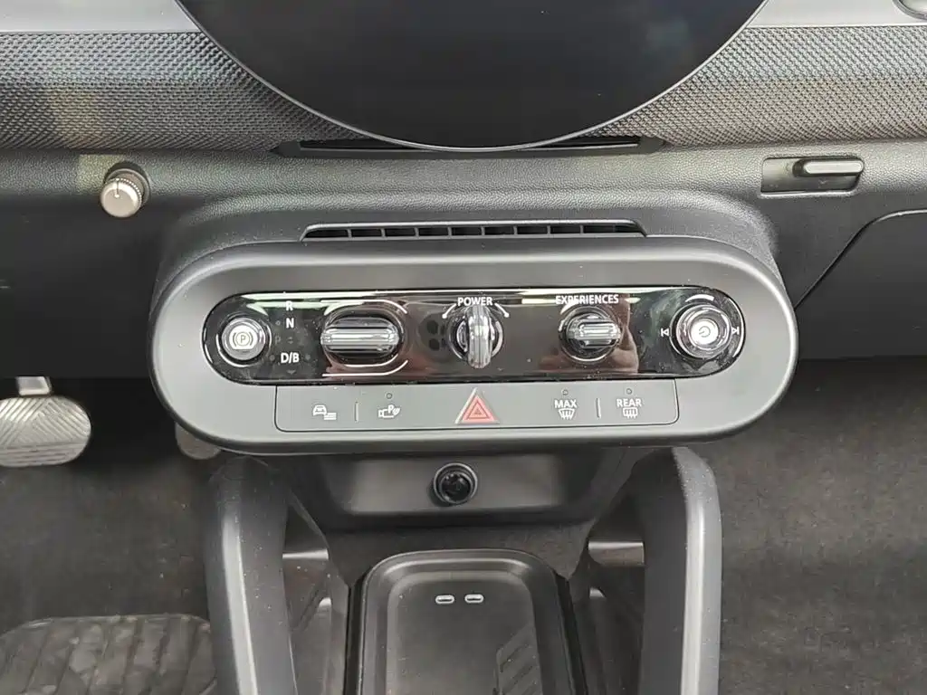 MINI Electric MINI ACEMAN 2026 2025 SE Artist