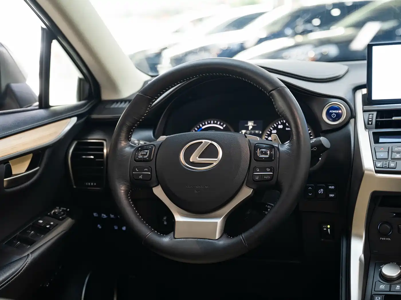 Lexus NX 2015 2015 300h AWD Edge Edition