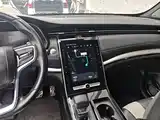 Фото 13 - Roewe RX5 MAX