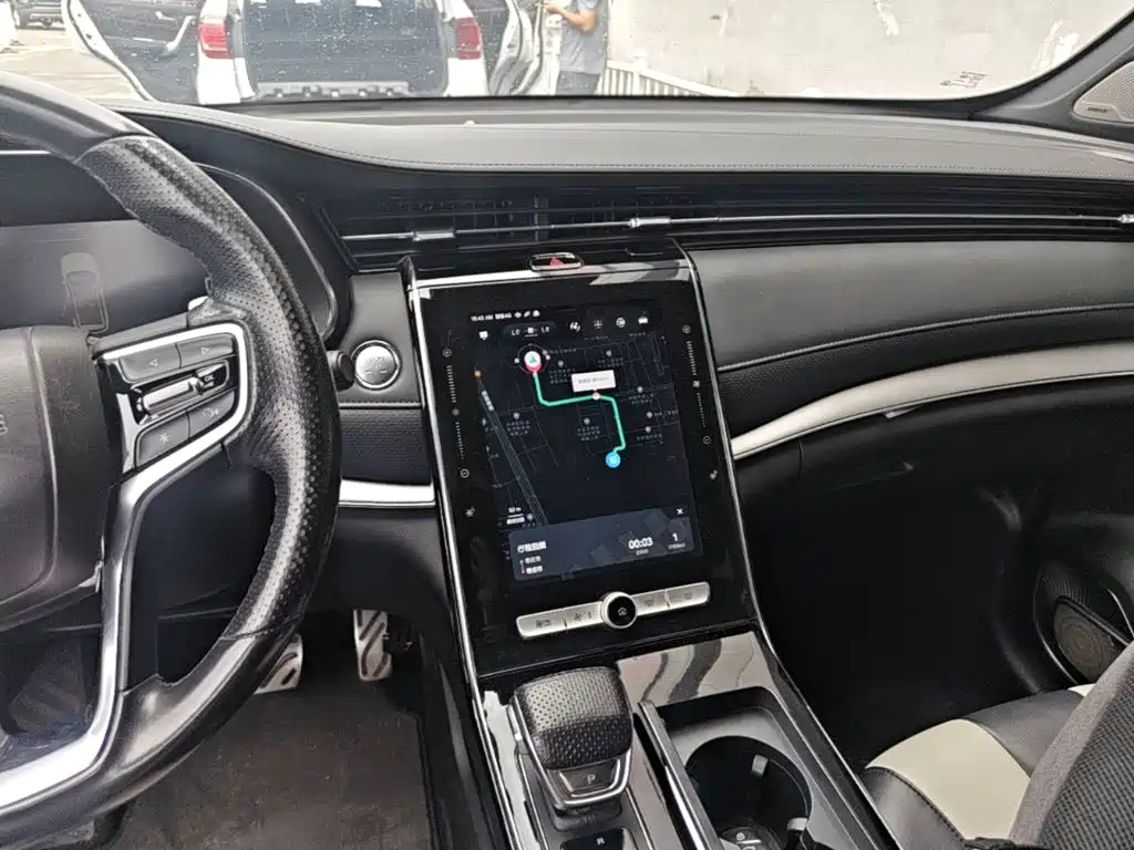 Фото 13 - Roewe RX5 MAX