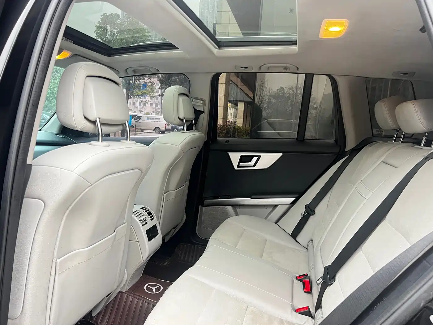 Mercedes-Benz GLK-Class 2015 GLK 260 4MATIC Dynamic Ultimate Edition фото 8