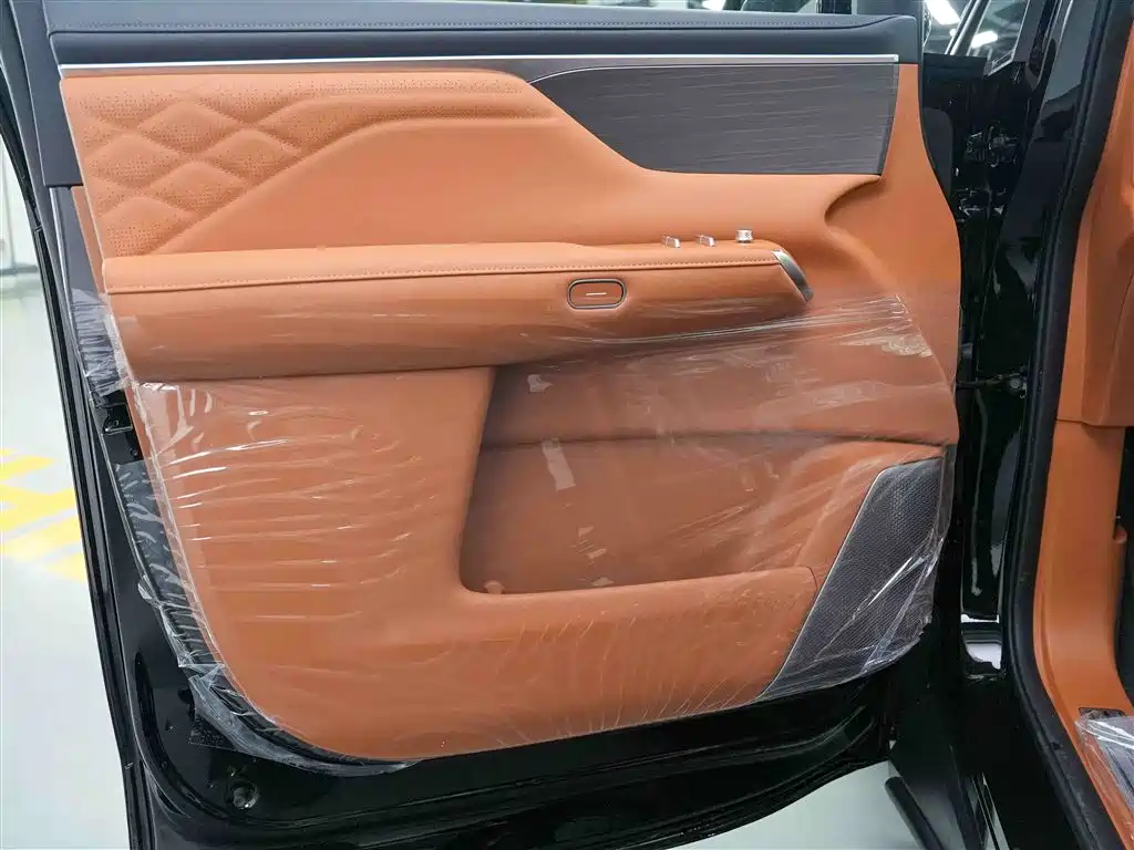 Buick Zhijing Shijia 2026 Model PHEV Base Version фото 9