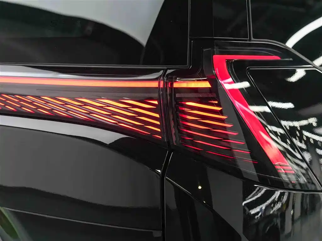 Buick Zhijing Shijia 2026 Model PHEV Base Version фото 15