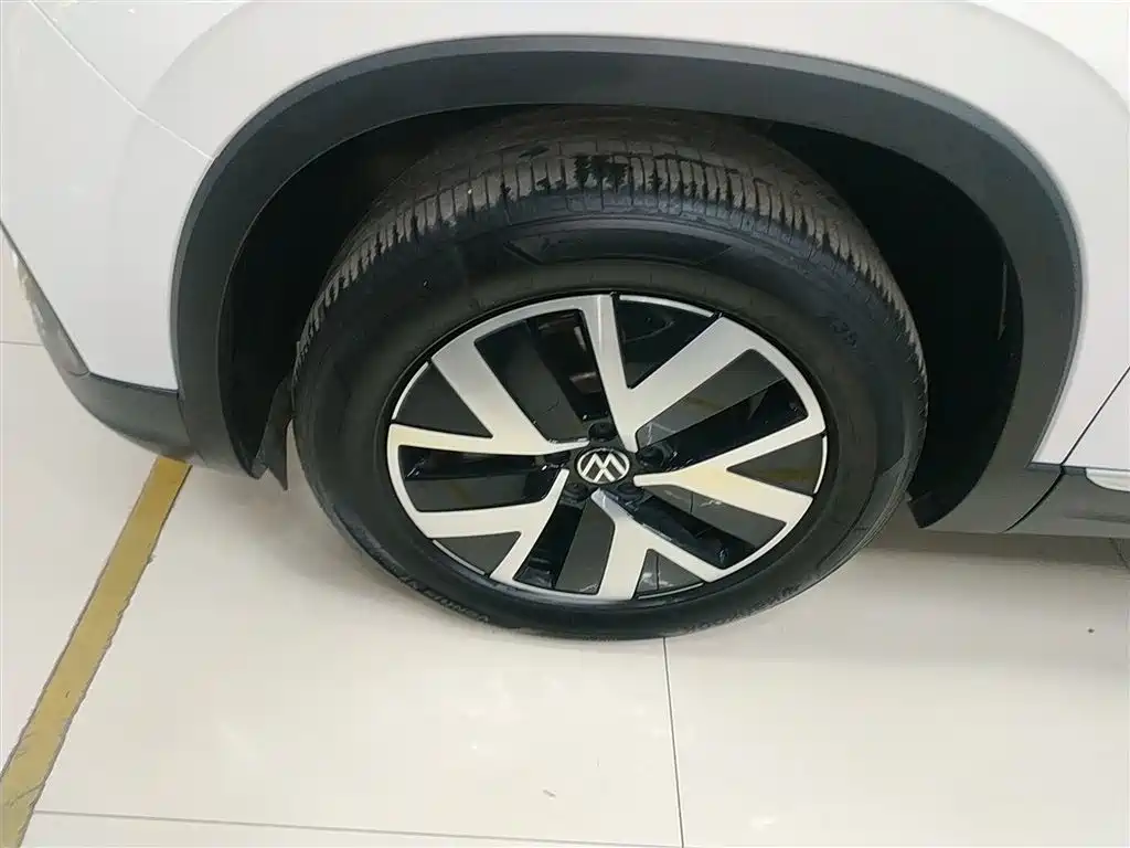 Volkswagen Tayron 2024 330TSI 2WD Luxury Plus Advanced фото 25