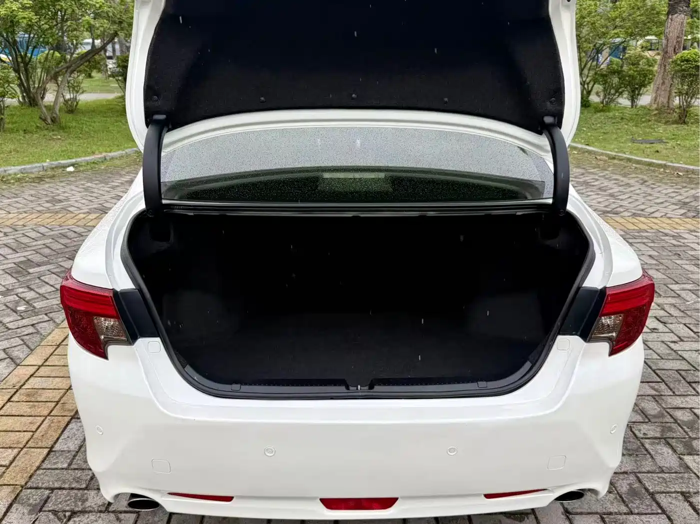 Toyota Reiz 2013 2.5S Elite Edition фото 19
