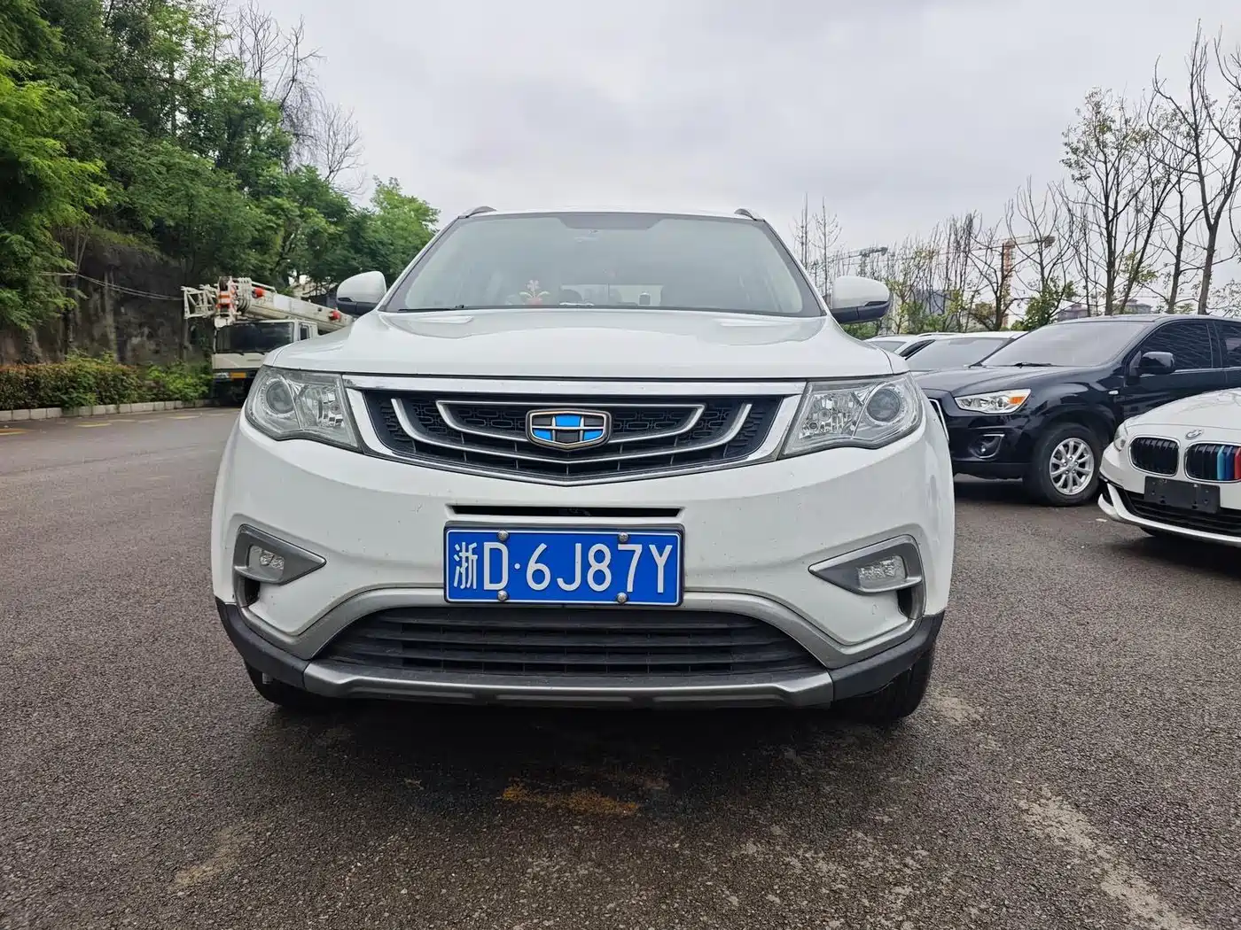 Фото 2 - Geely Boyue