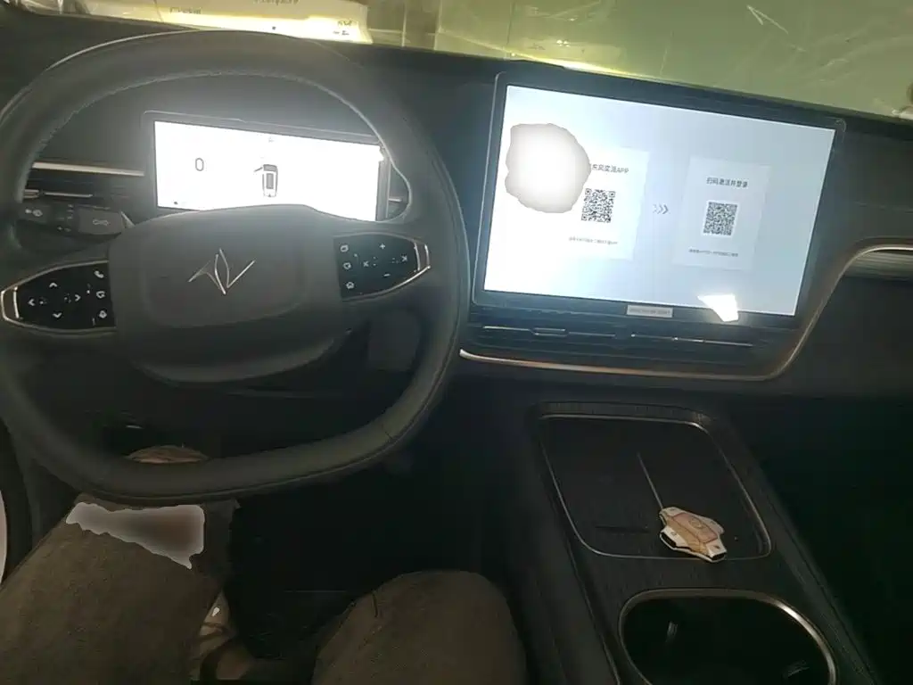 Dongfeng Yipai eπ008 2025 2024 636Max Pure Electric 6-Seater