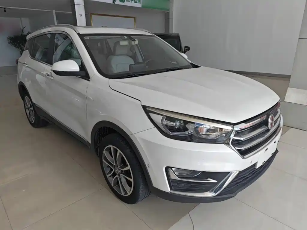 Hanteng Auto Hanteng X5 2018 2018 1.5T CVT New Year Edition