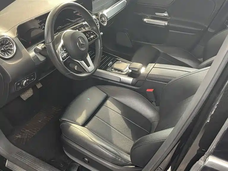 Mercedes-Benz GLB 2021 GLB 200 Dynamic фото 12