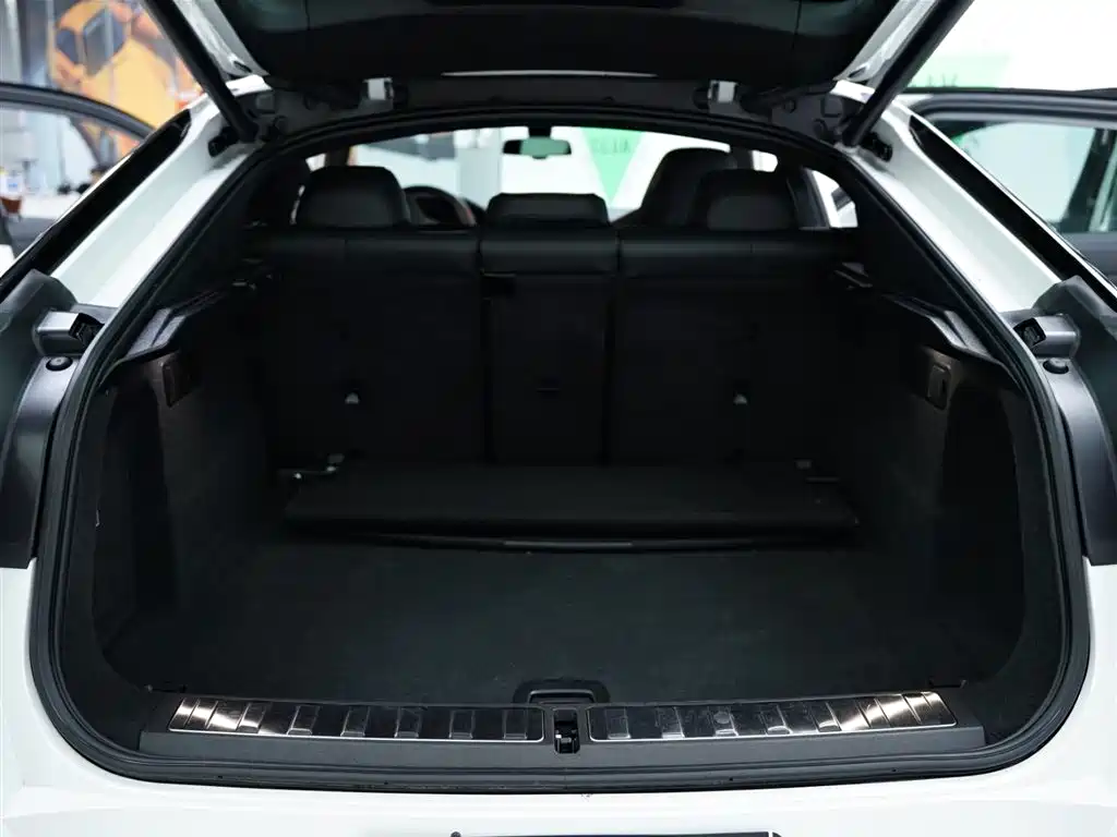BMW X6 M 2022 X6 M фото 34