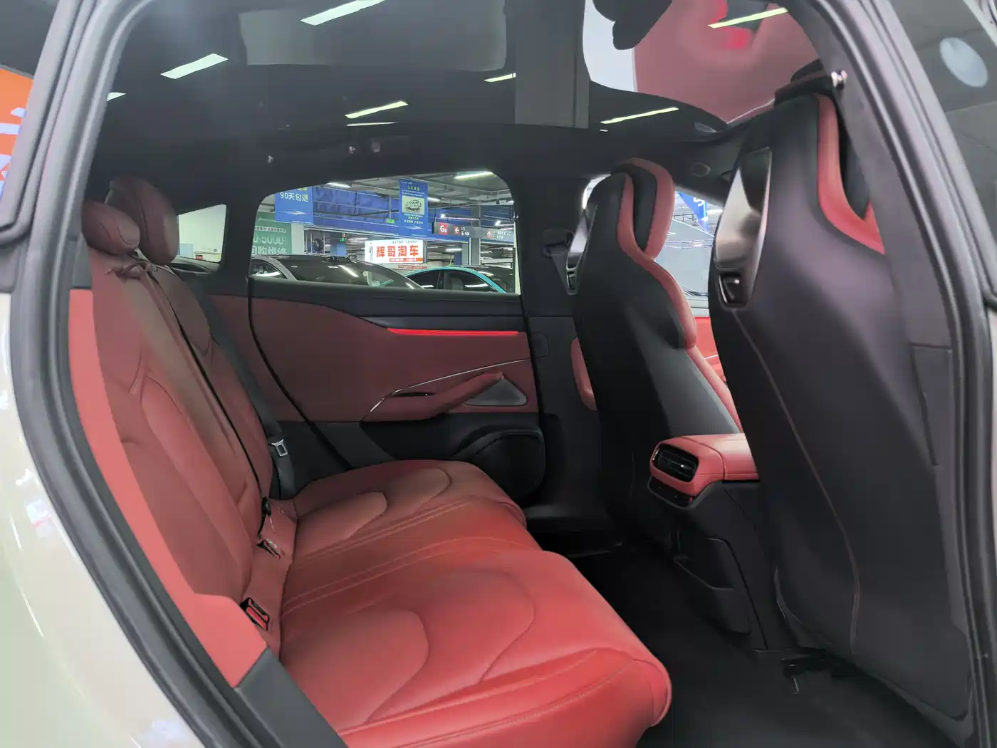 XIAOMI CAR XIAOMI SU7