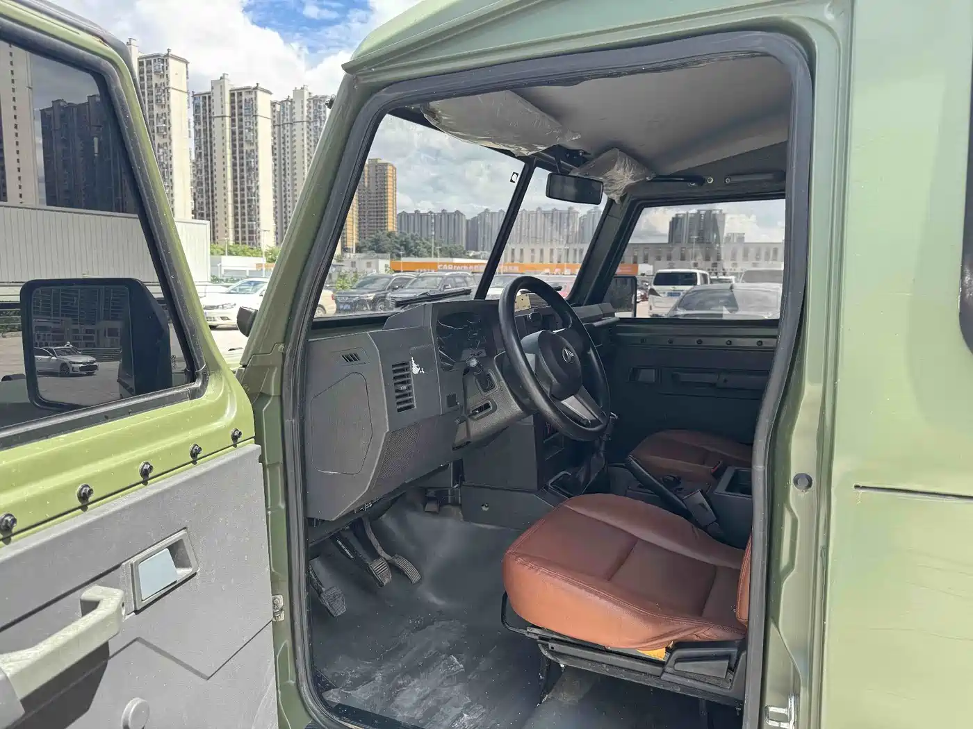 BAW (Beijing Automobile Works) Warrior 2021 2021 2.4T 3-Door 4WD Short Wheelbase Gasoline Version (China VI)
