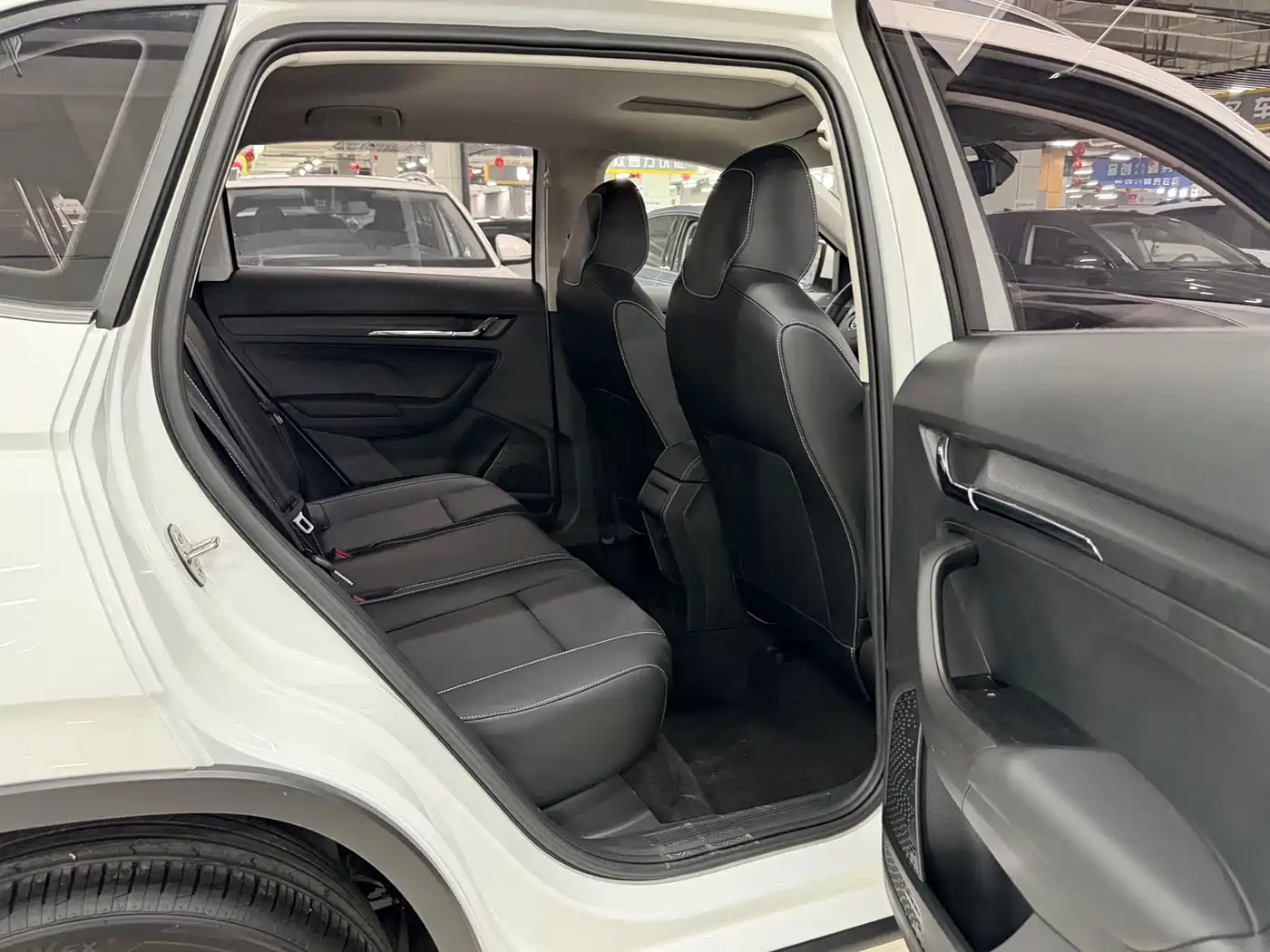 Škoda Kamiq 2023 Facelift 1.5L Auto Comfort Edition фото 12