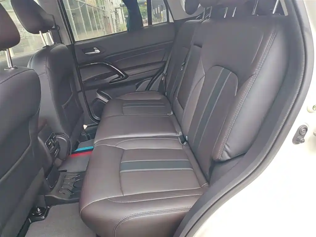 GAC Trumpchi Trumpchi GS4 2018 235T Automatic 2WD Luxury Smart Connect фото 17