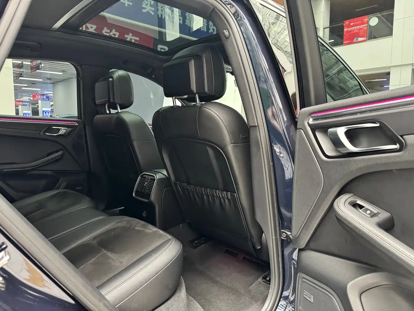 Porsche Macan 2018 Macan 2.0T фото 18
