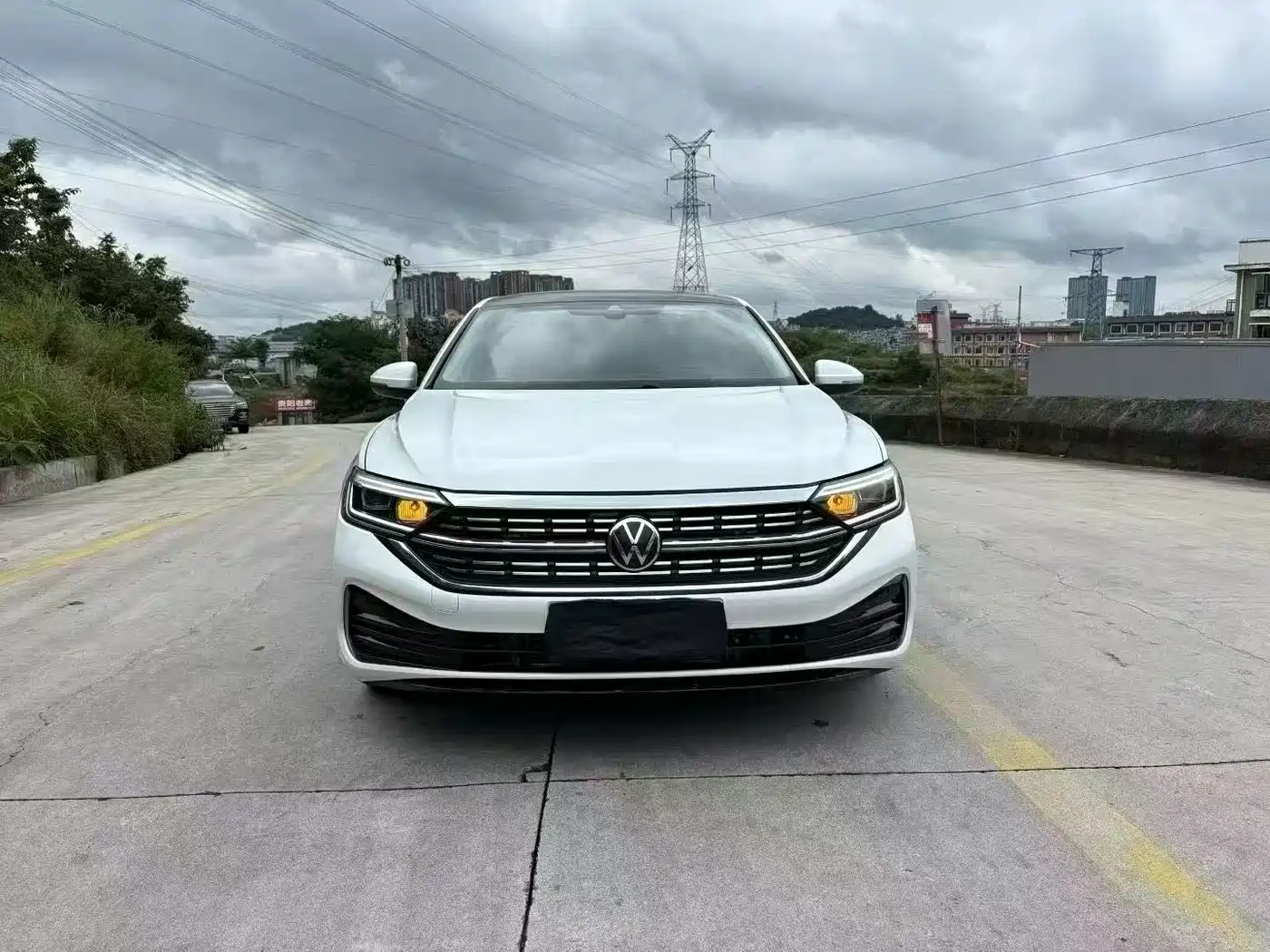 Фото 2 - Volkswagen Sagitar