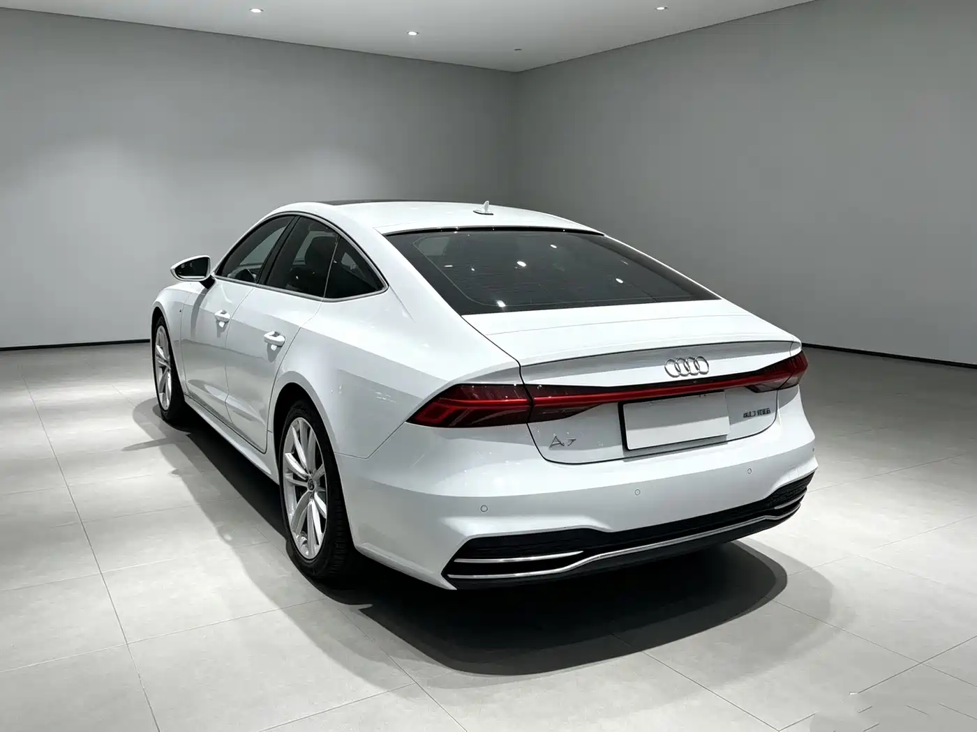 Фото 5 - Audi A7