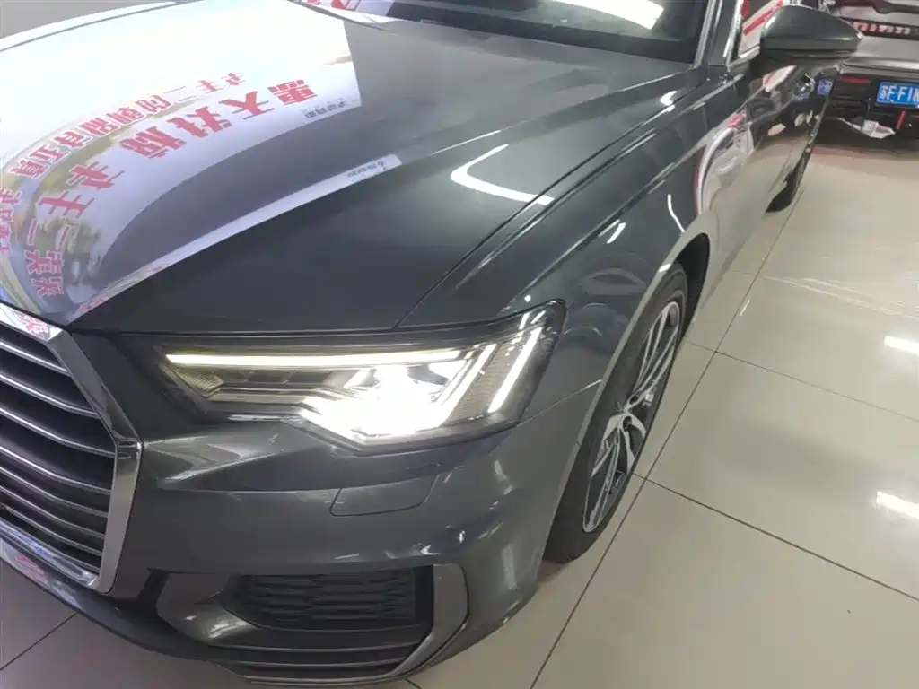 Audi A6L 2021 40 TFSI Luxury Sport фото 24
