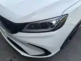 Фото 24 - Geely Binrui