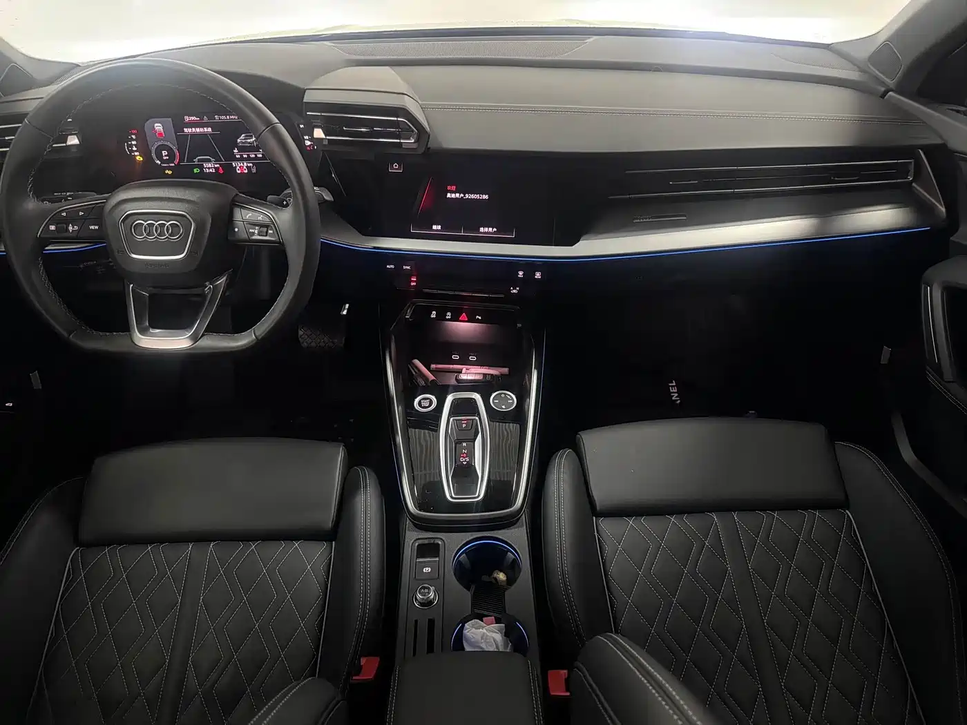 Audi A3 2025 Sportback 35TFSI Flying Premium фото 8