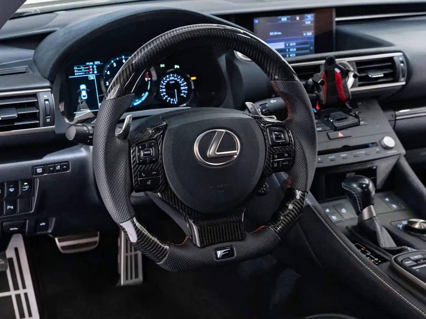 Lexus RC F 2015 F 5.0L Carbon Fiber Edition фото 11