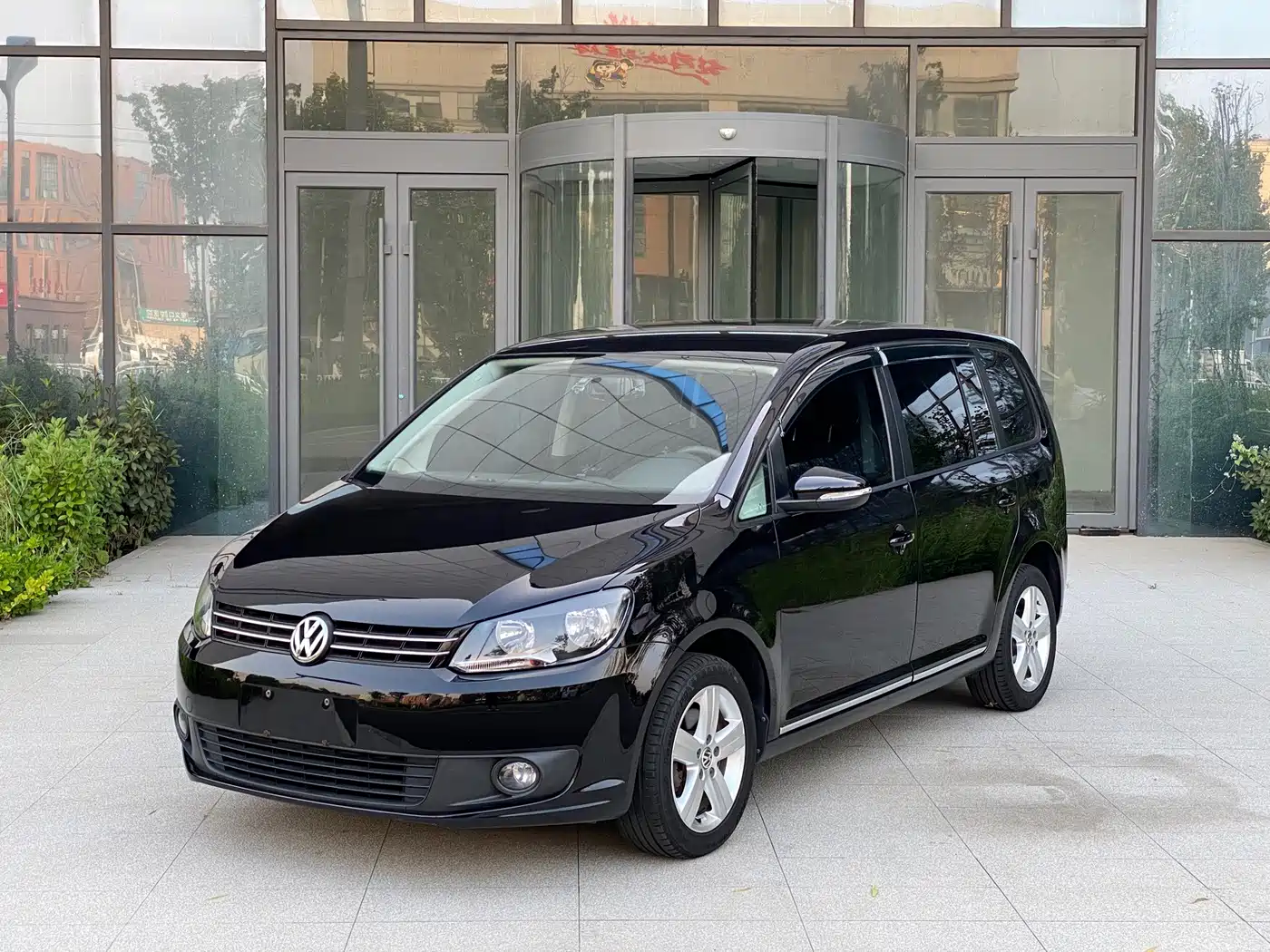 Volkswagen Touran 2015 2015 1.4T Manual Trend Edition 5-seater