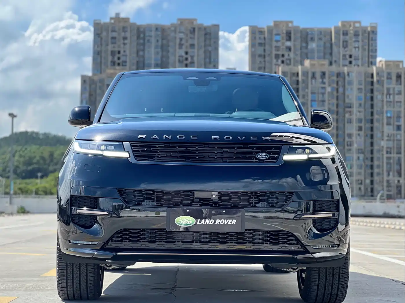 Land Rover Range Rover Sport 2026 2025 400PS Dynamic SE