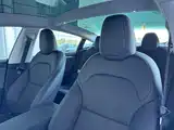 Фото 8 - Tesla Model 3