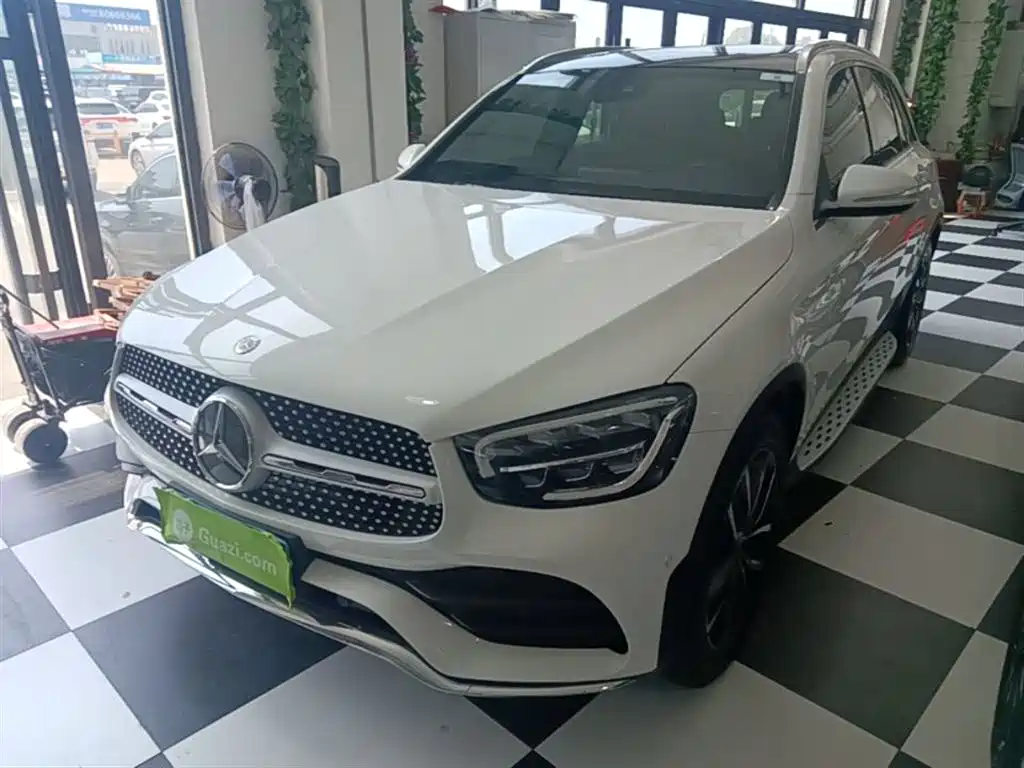 Mercedes-Benz GLC 2020 GLC 300 L 4MATIC Dynamic фото 2